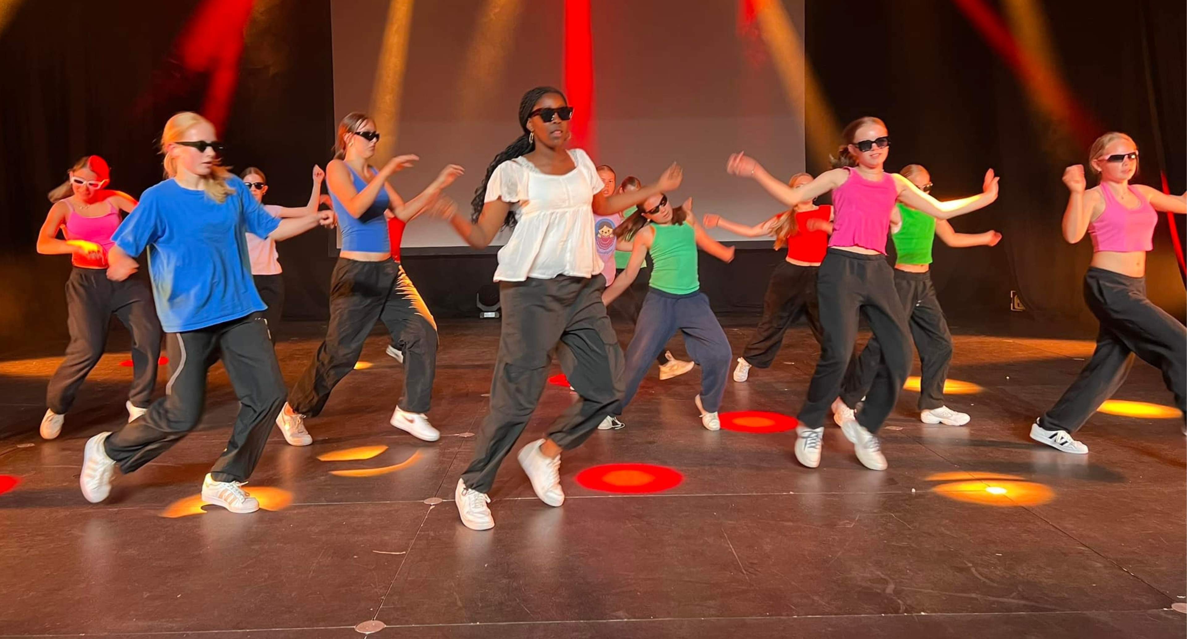 Vejlebo Afslutningsshow 3840 X 2068 Px