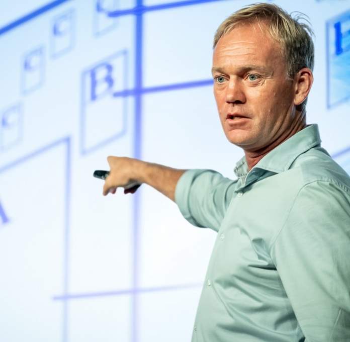 Dit Eget Liv Med Baggrund I Kvantefysikken696 X 680 Px