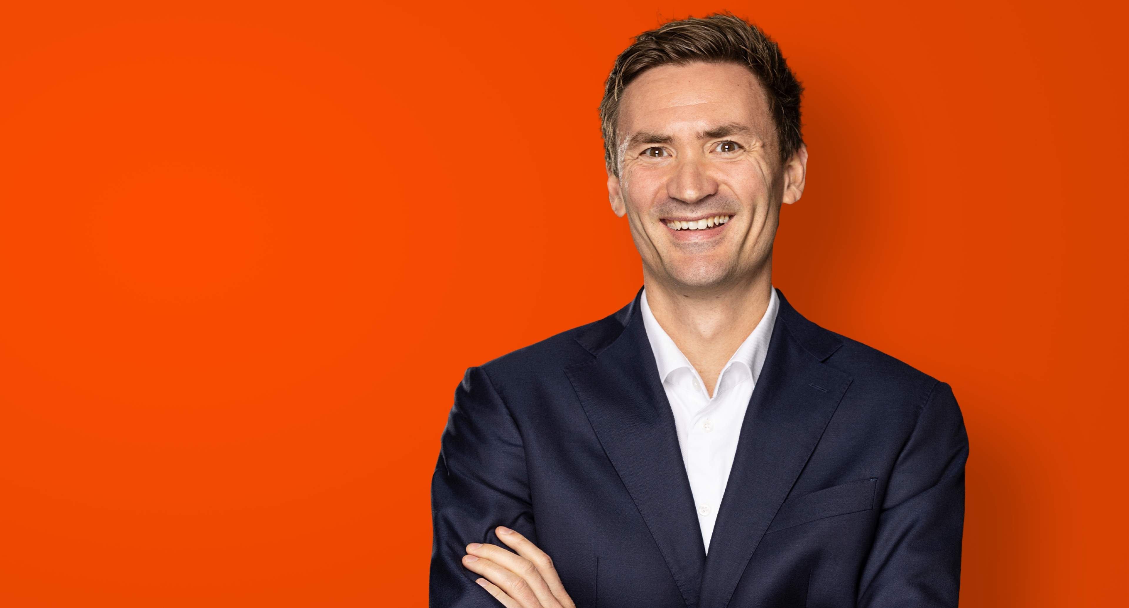 Mikkel Severin Sæt Mennesker Først 3840 X 2068 Px