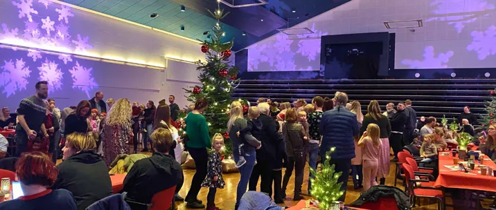 Juletræsfest I Roskilde 1432 X 608 Px