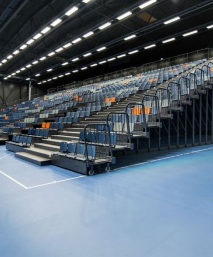 Hal D - tribune udtrukket Hal D - tribune udtrukket