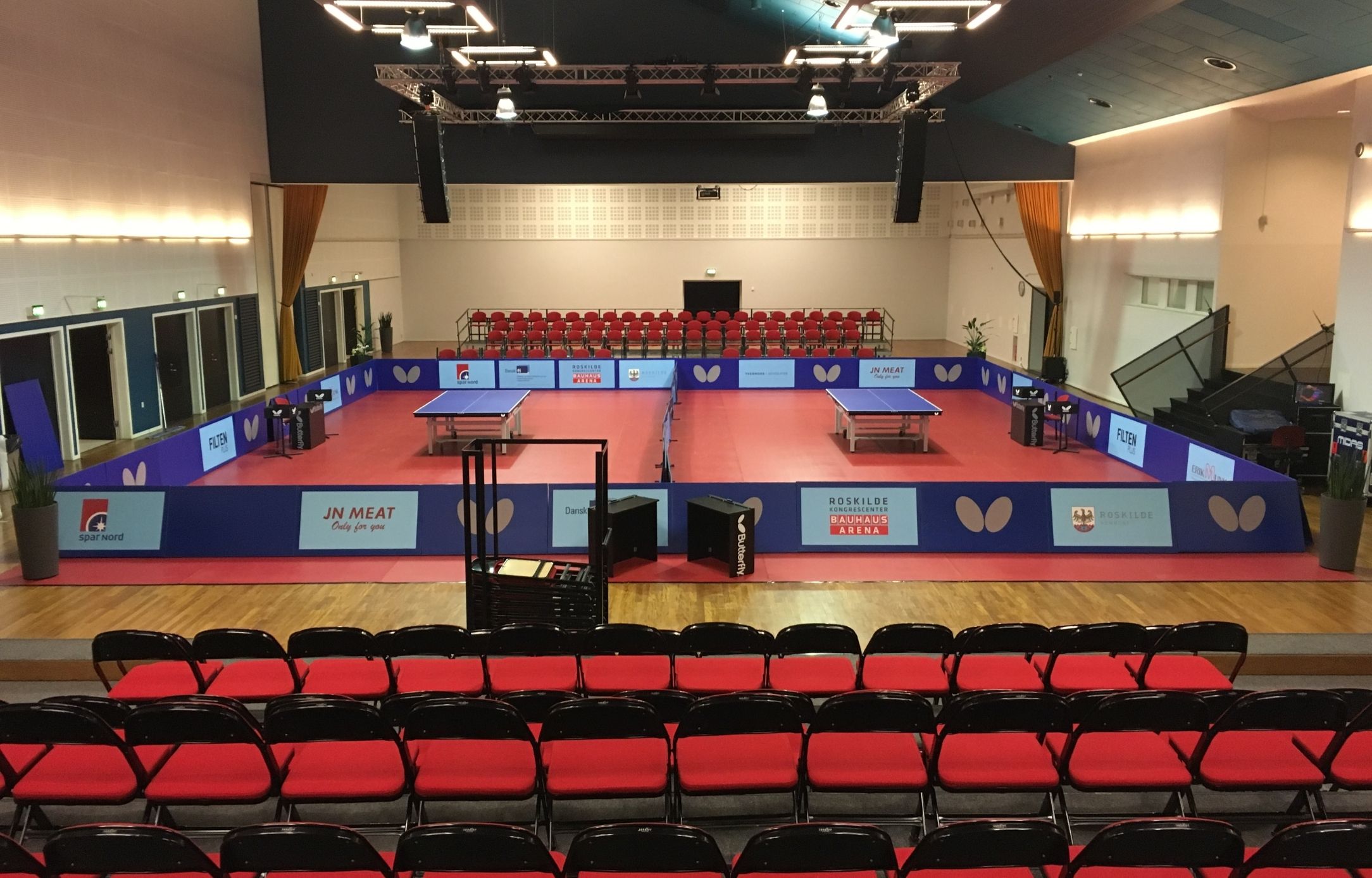 Sal A, sport, bordtennis, opstilling Sal A, sport, bordtennis, opstilling