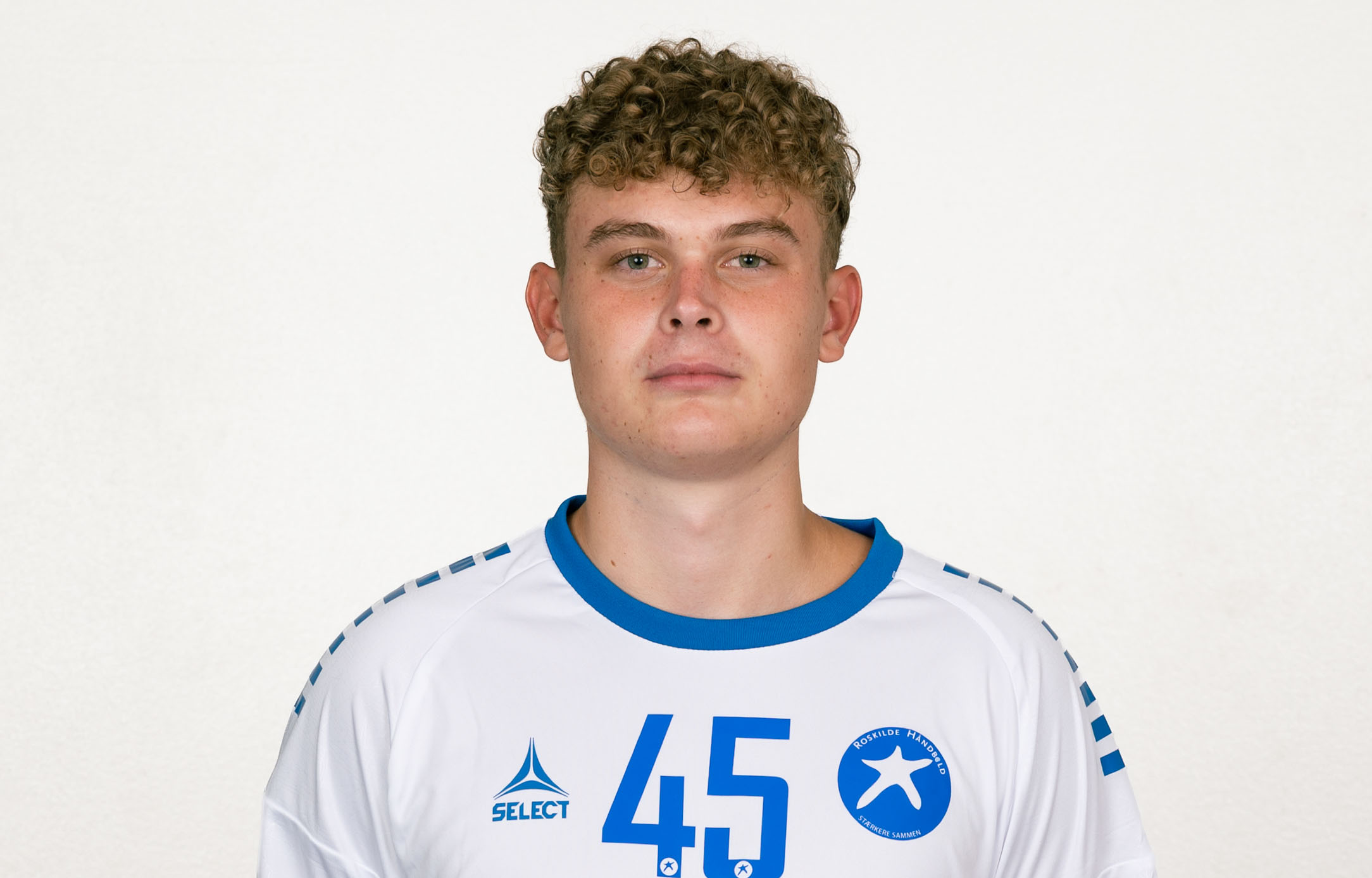 45 Mikkel Stilling Laursen 21
