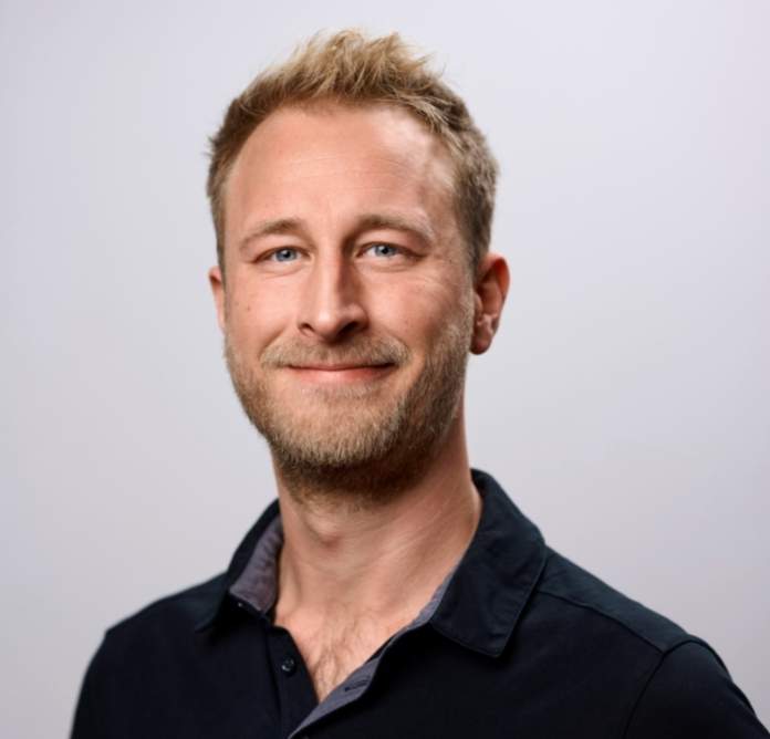 Asbjørn Vangslev-Nielsen Asbjørn Vangslev-Nielsen