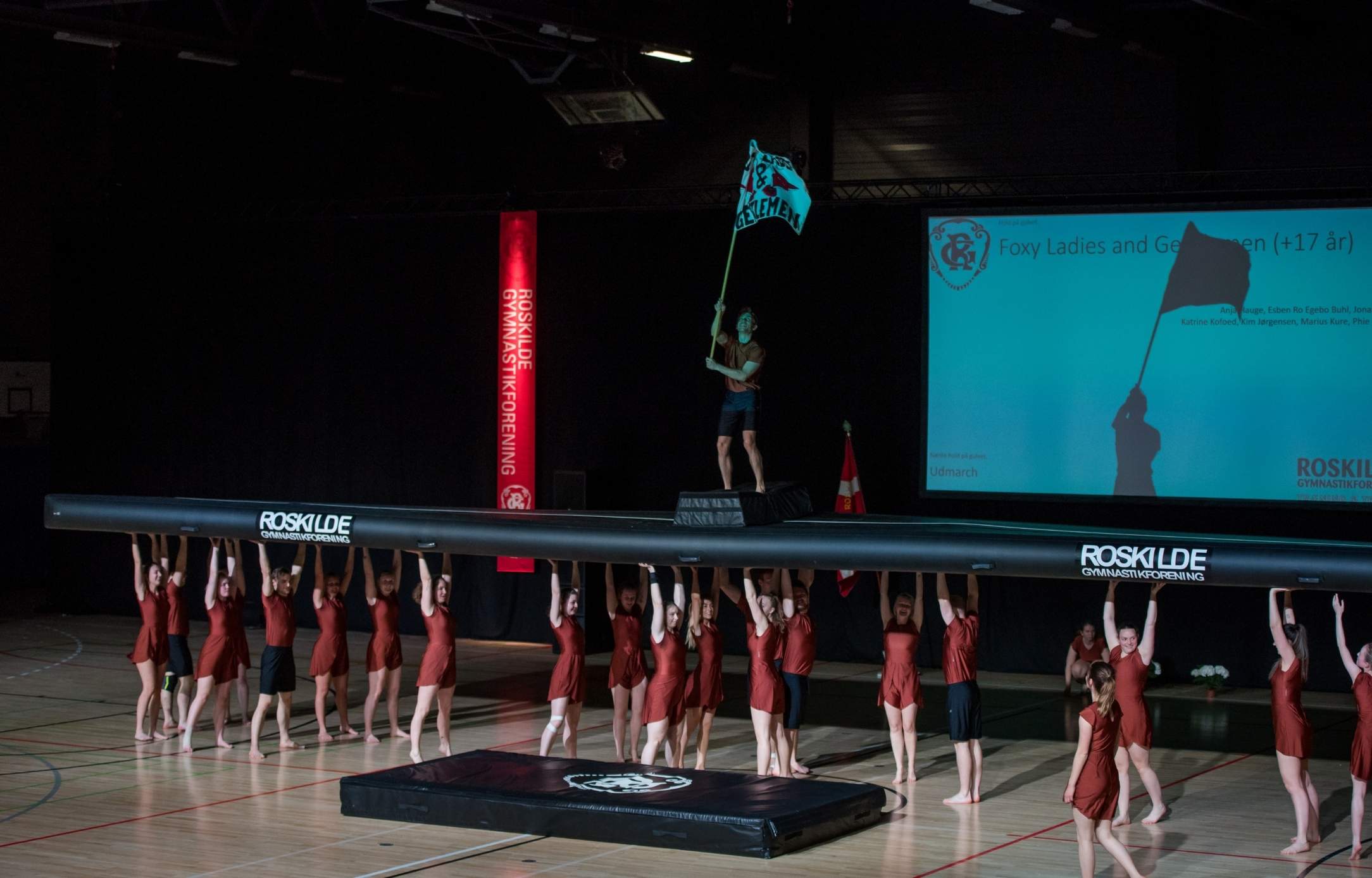 Roskilde Gym. Opvisning 5 2168 X 1388 Px