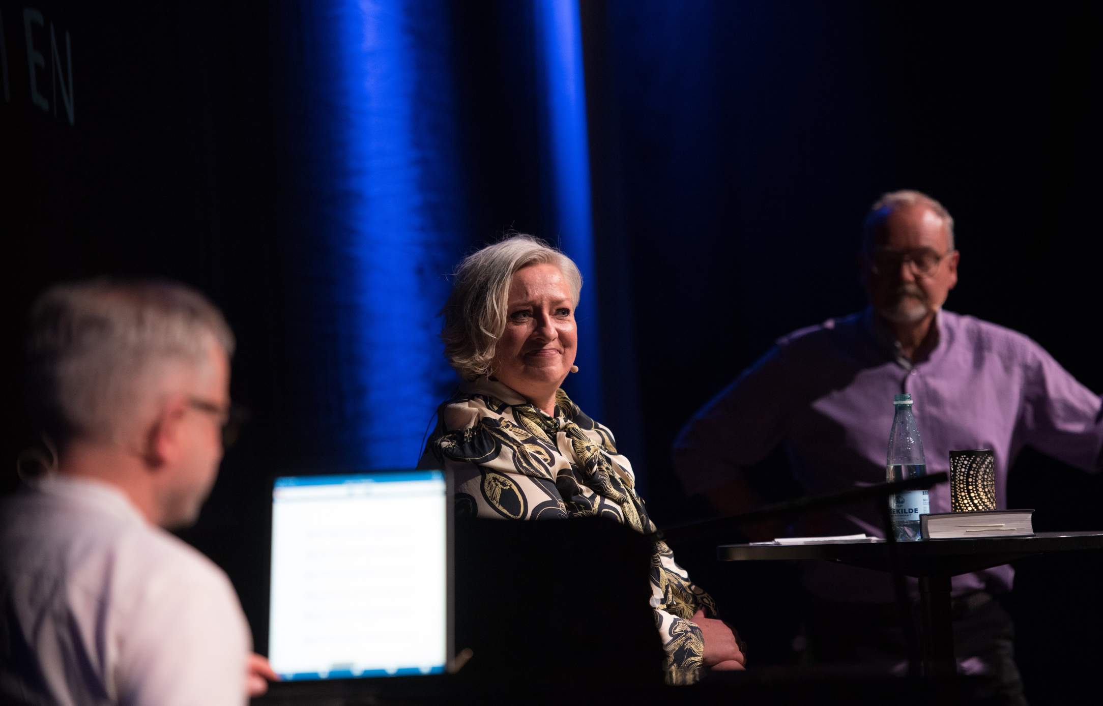 Demensramte Til Sj. Synger 2168 X 1388 Px 83 Demensramte Til Sj. Synger 2168 X 1388 Px 83