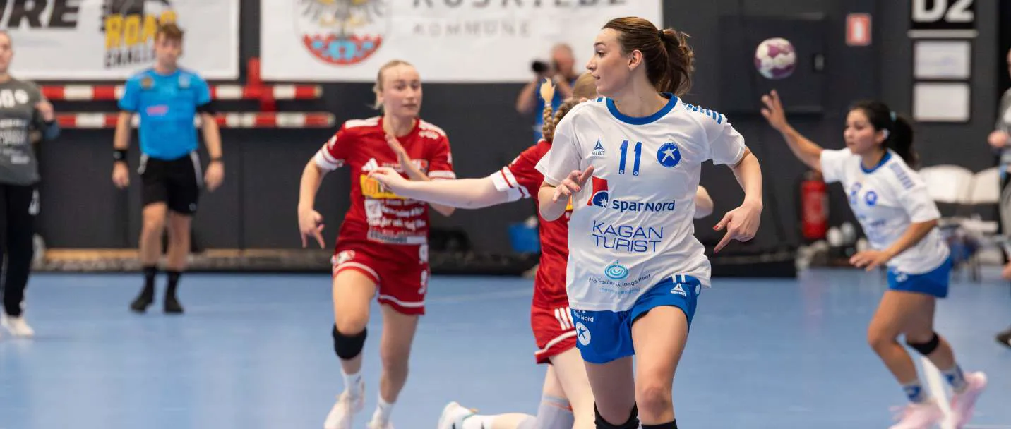Roskilde Håndbold 2025 2026 Kvinder 4 1432 X 608 Px Roskilde Håndbold 2025 2026 Kvinder 4 1432 X 608 Px