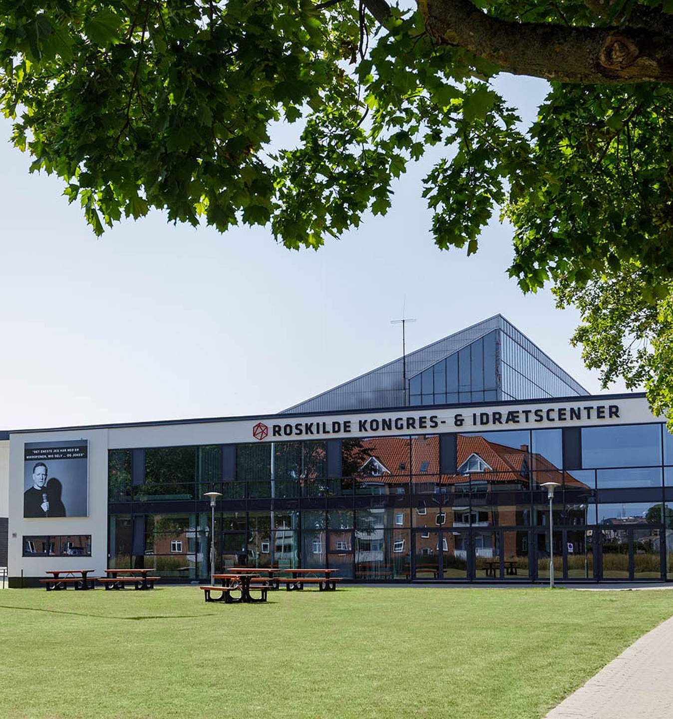 Stort konferencecenter midt i Roskilde Stort konferencecenter midt i Roskilde