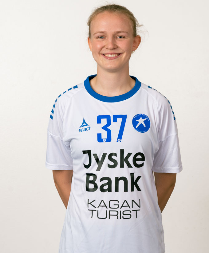 37 Esther Birk Lund