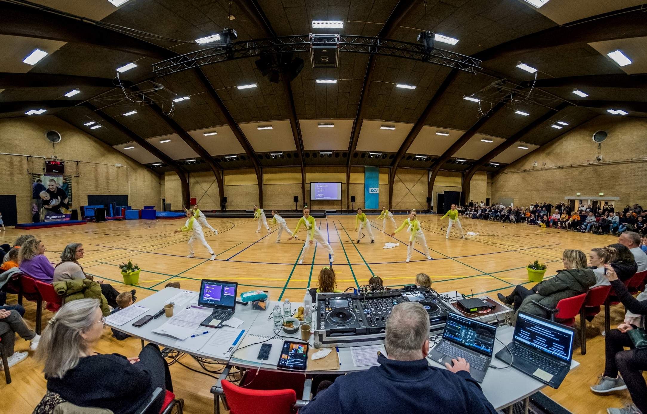 Hal B, sport, gymnastikopvisning Hal B, sport, gymnastikopvisning